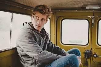 情迷但丁湾在线观看,探寻神秘海域的浪漫传奇 第3张 情迷但丁湾在线观看,探寻神秘海域的浪漫传奇 第3张